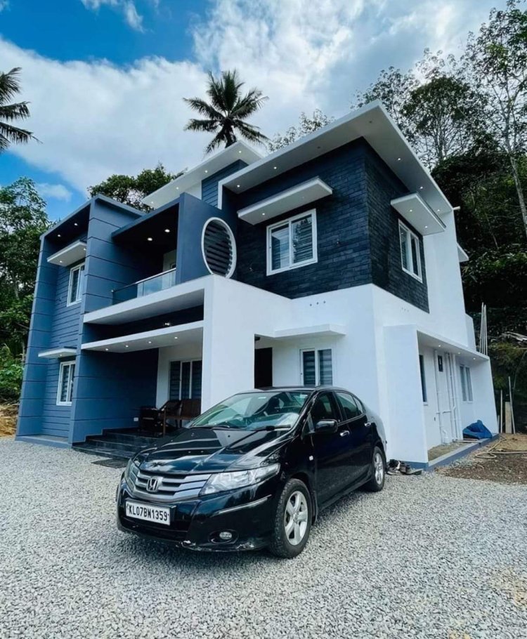 Fully modern designer duplex.সম্পূর্ণ আধুনিক ডিজানের ডুপ্লেক্স।